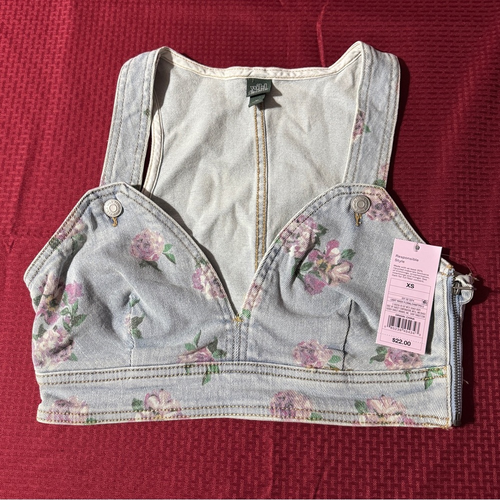 Women's Cropped Denim Vest - Wild
Fable Light Wash Floral XS 02917